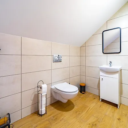 Caloroczny Bosmanska 別荘 *